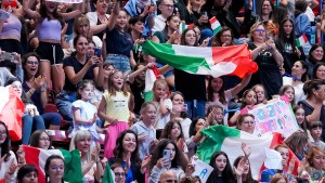 ita 40438 raffaeli sofia sfe08824 copia simone ferraro ph